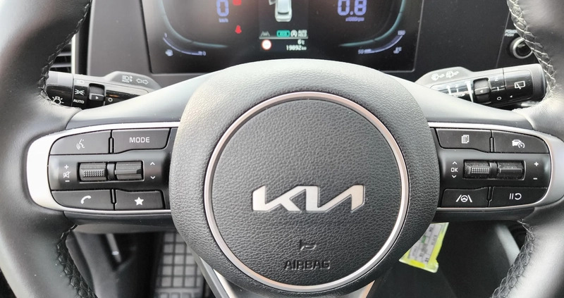 Kia Sportage cena 124700 przebieg: 19892, rok produkcji 2023 z Łowicz małe 352